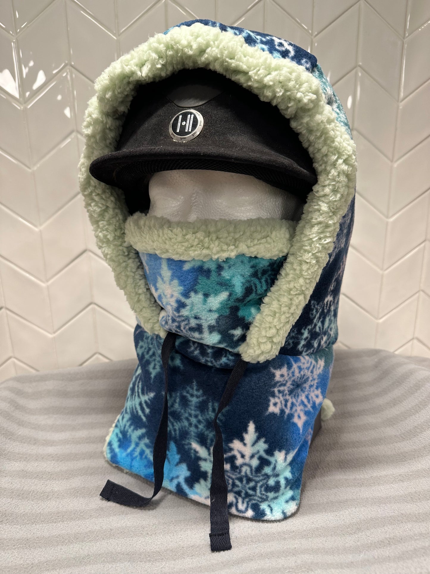 Blue Snowflake hood